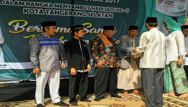 Duet Ustadz Joker - Hafiz Salim Semarakan Hari Santri Nasional ke 3 duet-ustadz-joker--hafiz-salim-semarakan-hari-santri-nasional-ke-3